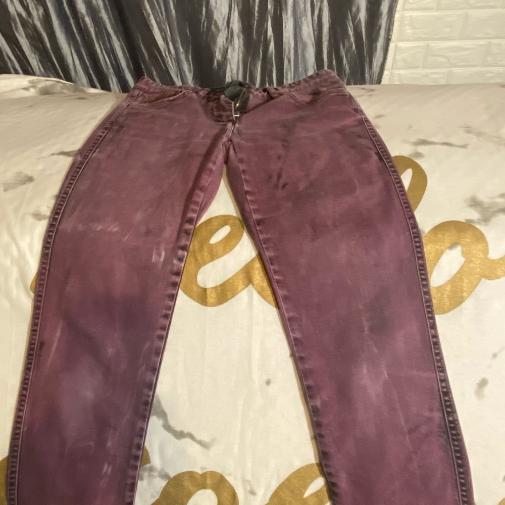 DOLCE AND GABANNA VINTAGE LOW RISE